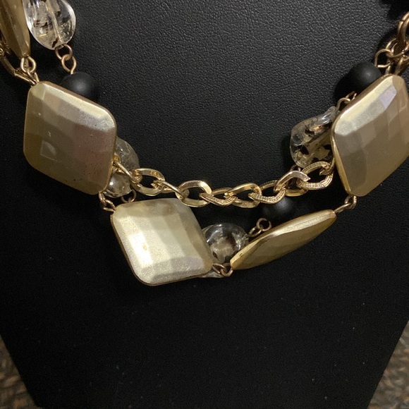 TWO Necklaces + Earrings - Picture 4 of 8